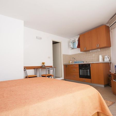 Studio And Room Lena ドゥブロブニク 部屋 写真